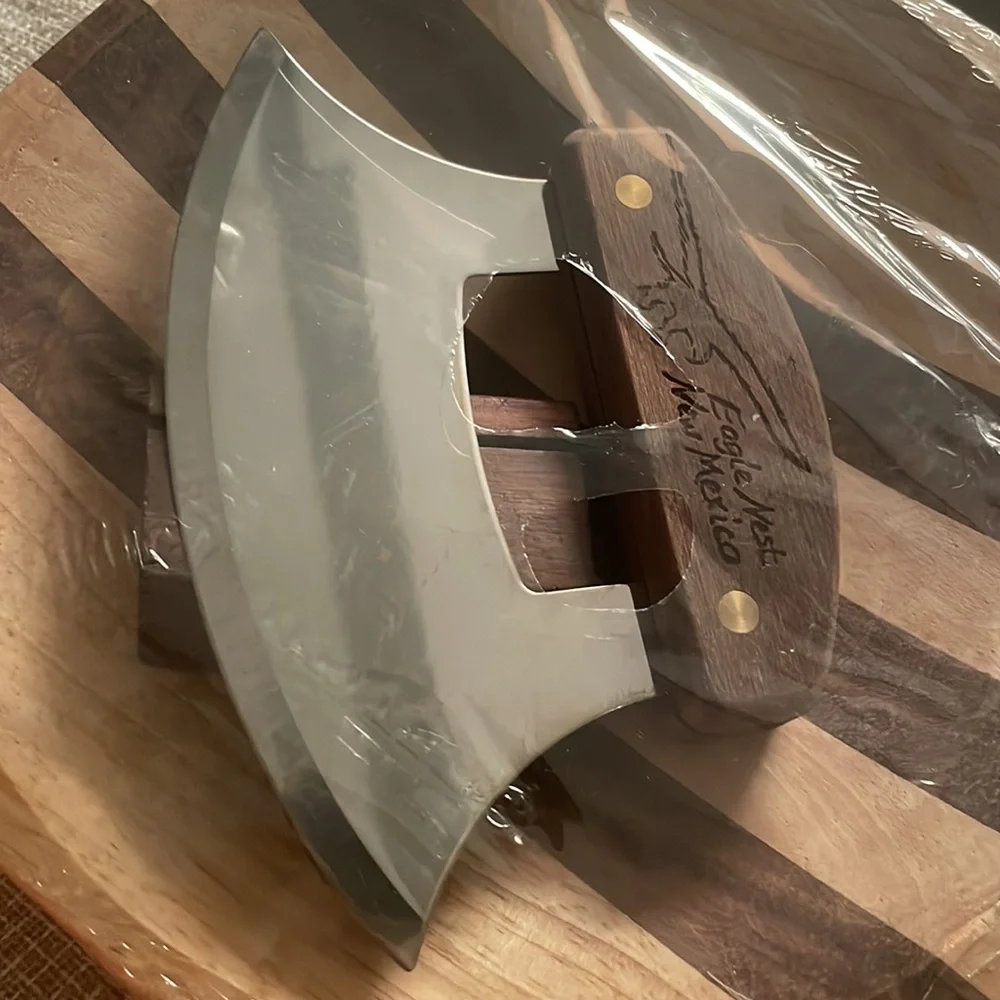 Eagle Nest ulu knife